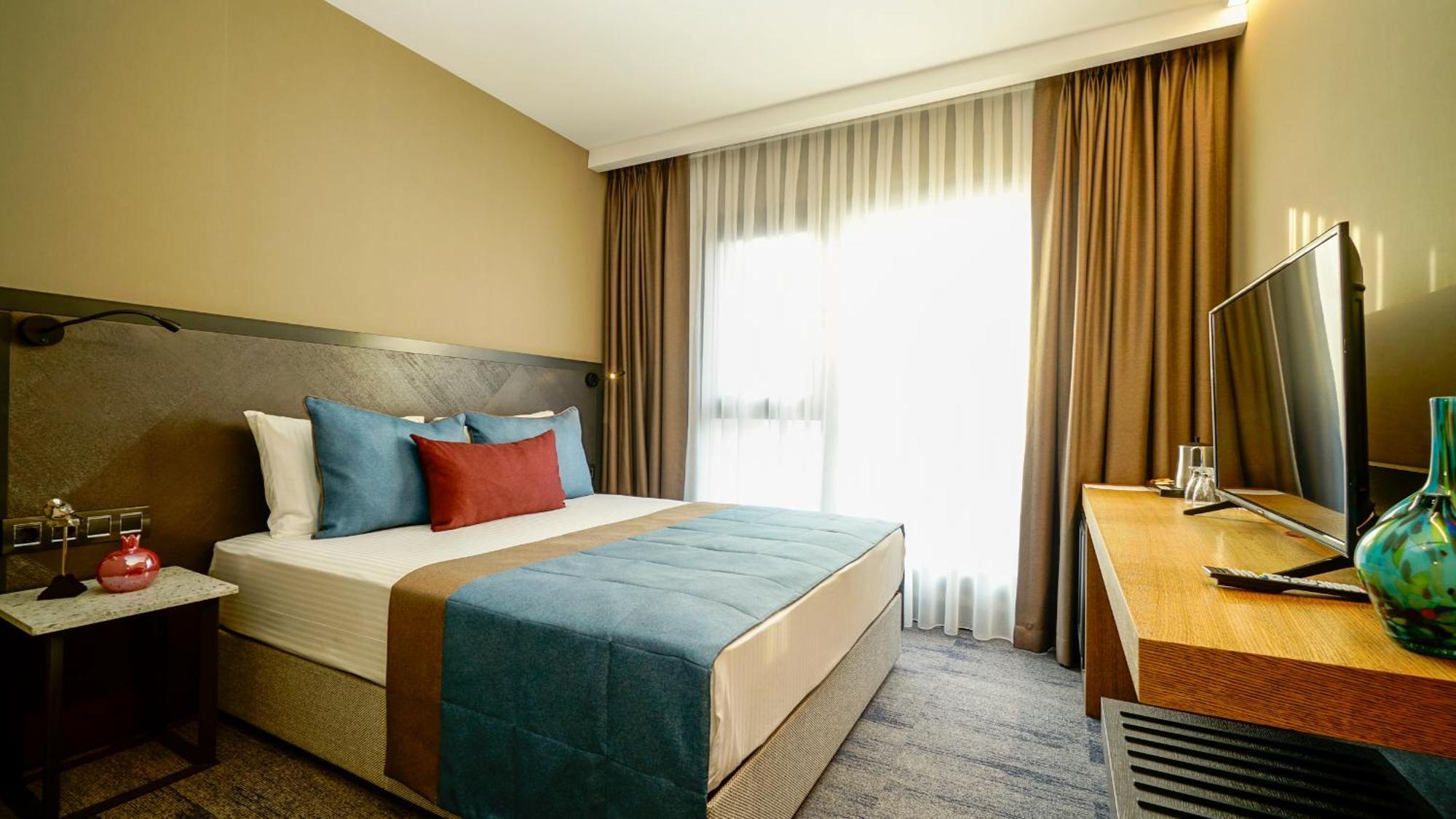 Rudis Hotel Narlidere Екстер'єр фото